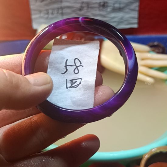 玛瑙/玉髓手镯未镶嵌