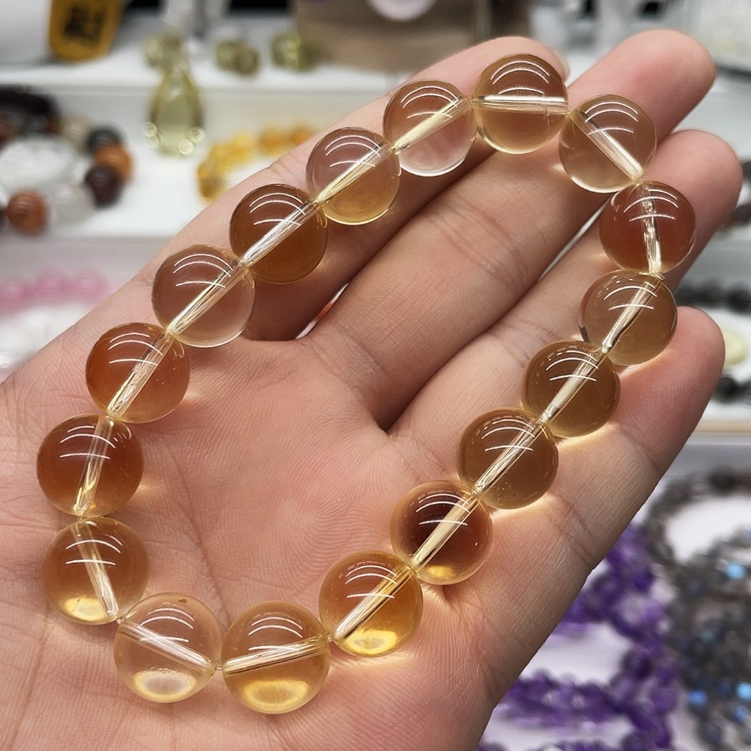 水晶手串未镶嵌纯天然巴西黄水晶手串