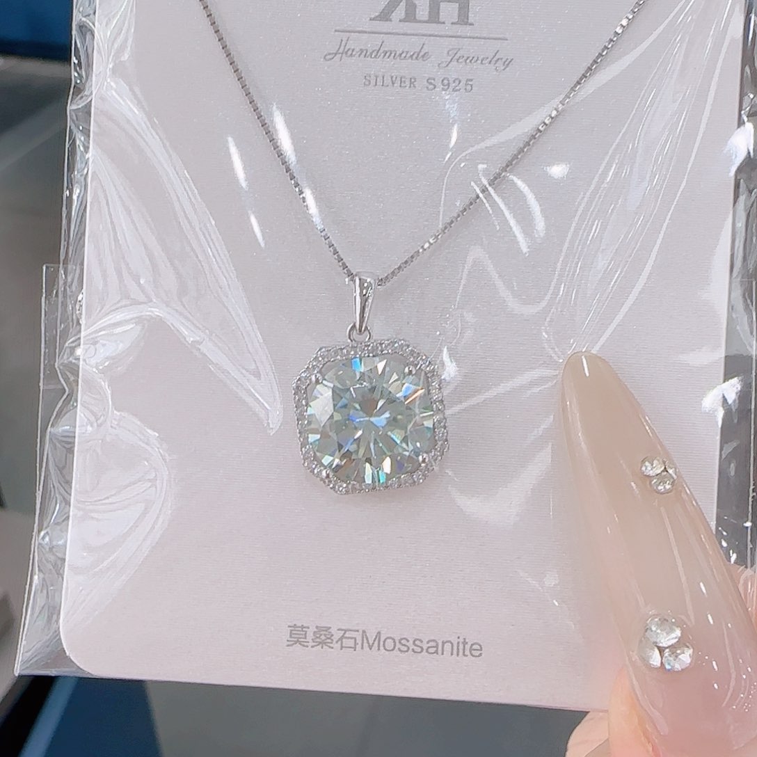 坠链均925银合成立方氧化锆
