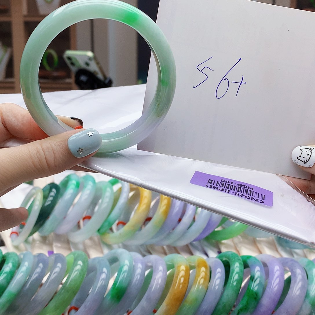 未镶嵌手镯翡翠hjj