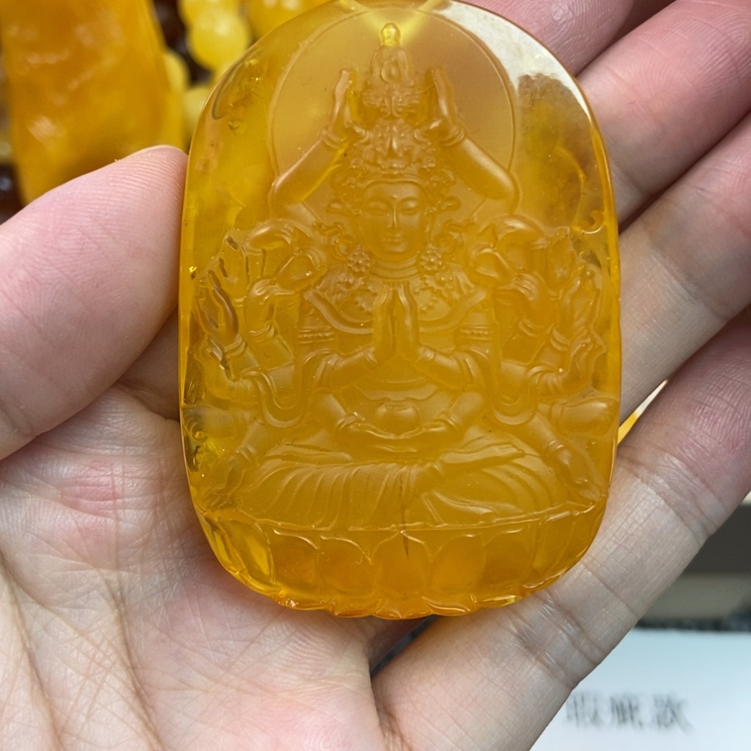 蜜蜡珠宝奇石未镶嵌