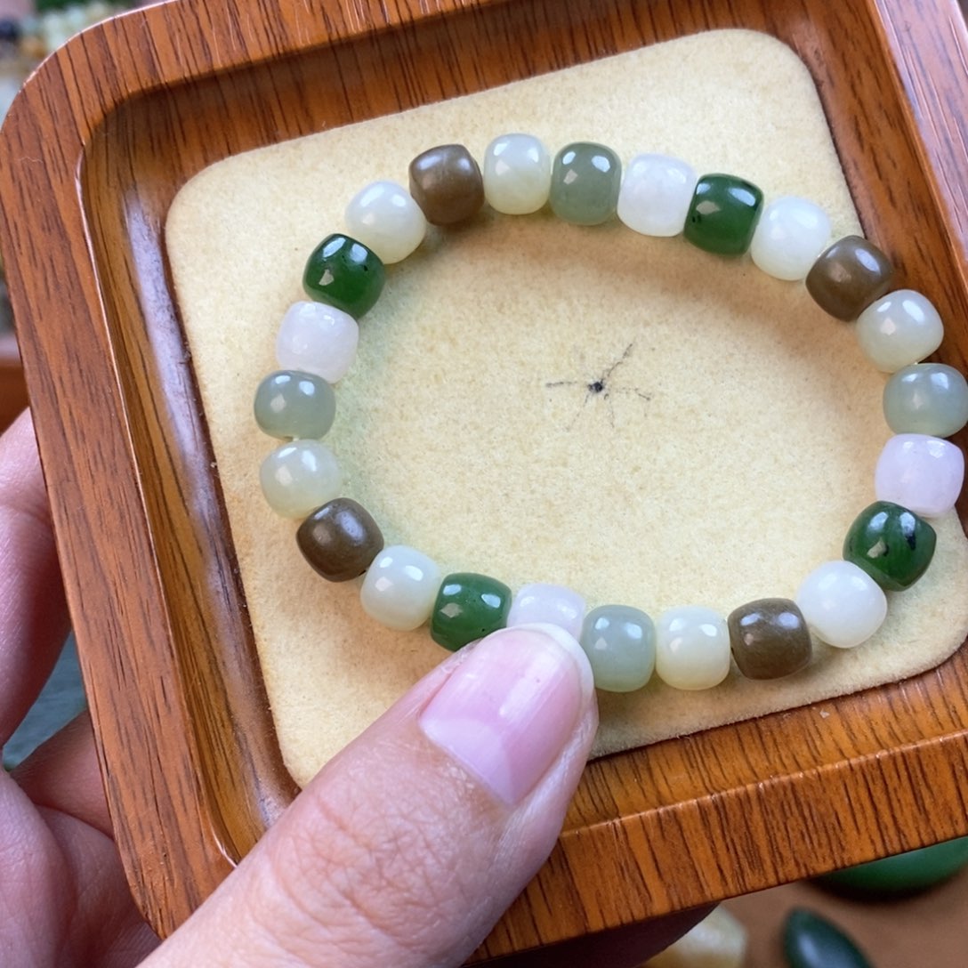 和田玉手链未镶嵌