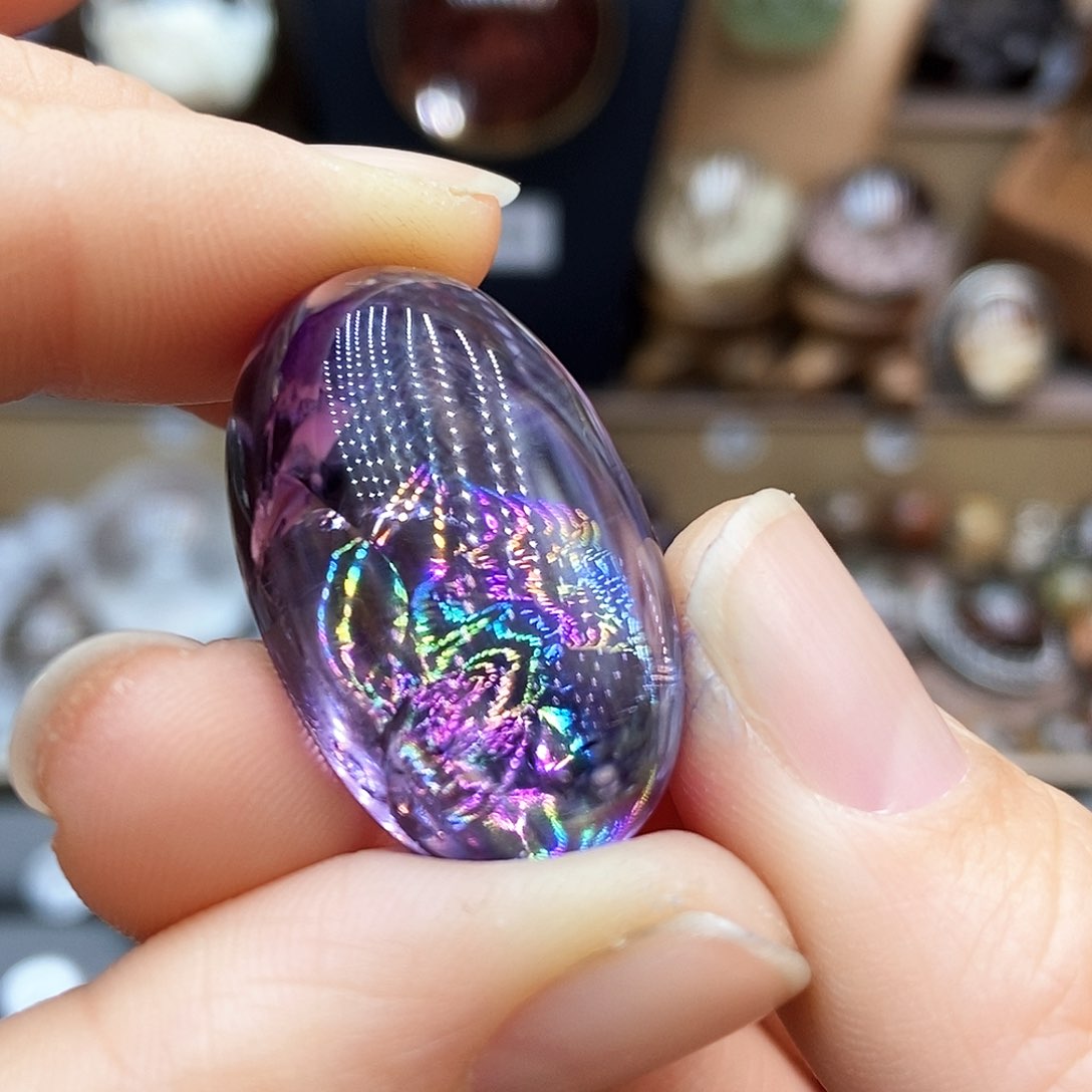 水晶裸石未镶嵌珊*虫