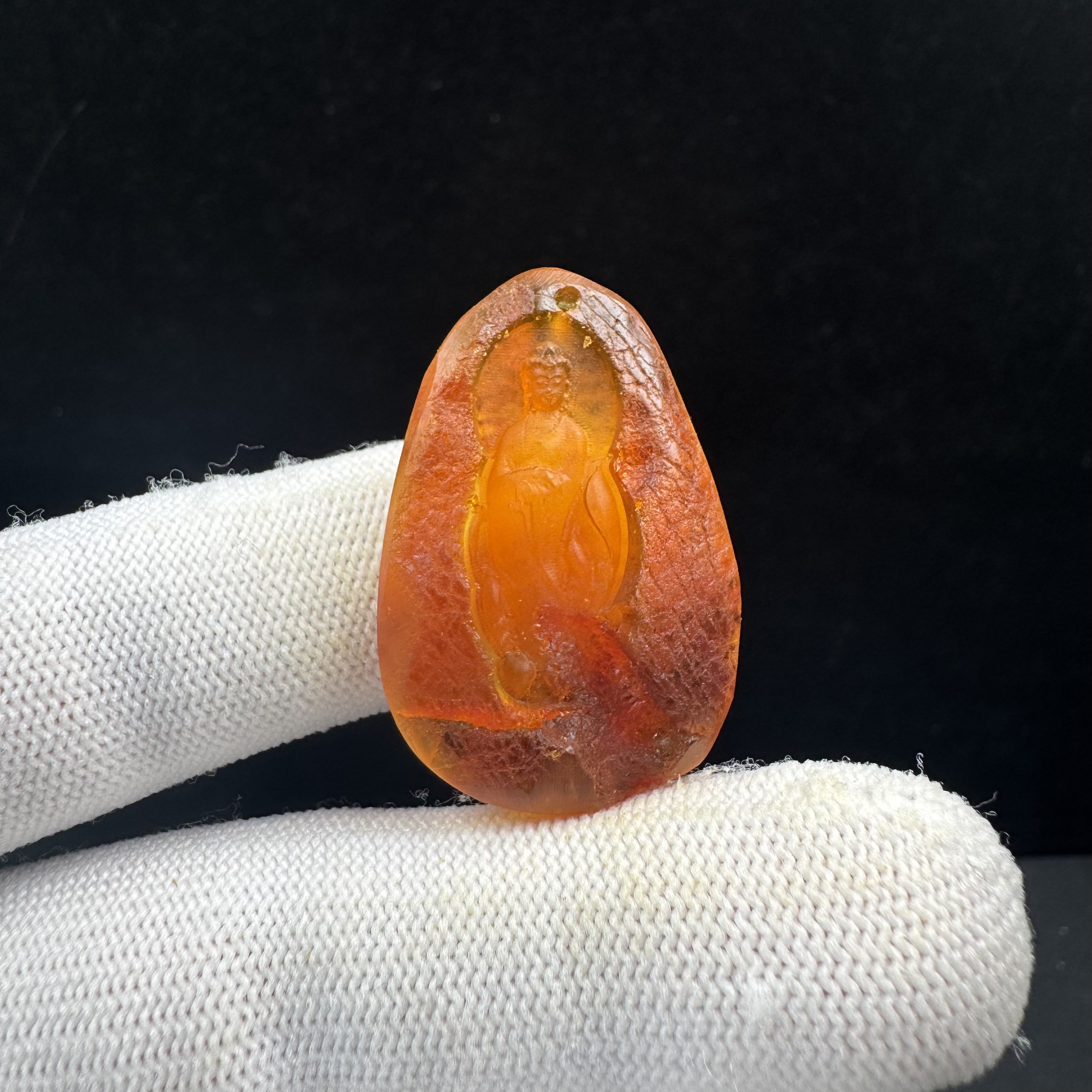 D3329【瑕疵】天然原矿蜜蜡 雕刻牌23*35.5*7mm支持复检假一罚十