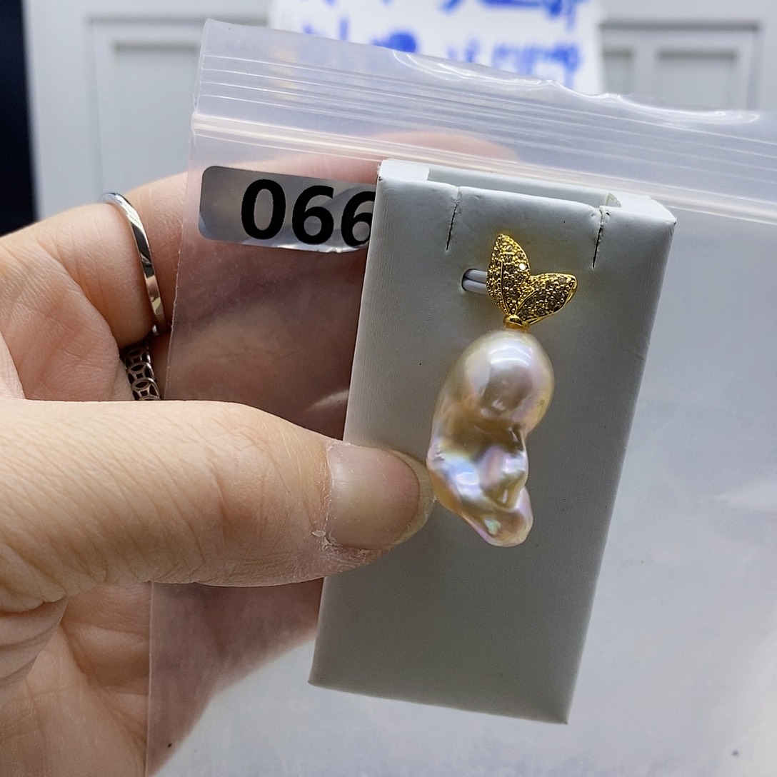 颈饰合金淡水珍珠