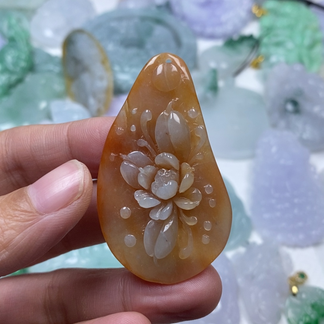 颈饰未镶嵌翡翠芸*翡翠