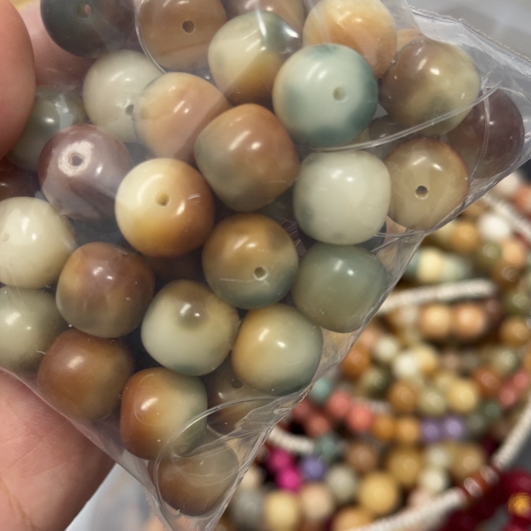 【闪购商品】白玉菩提吊坠z/12 40花皮