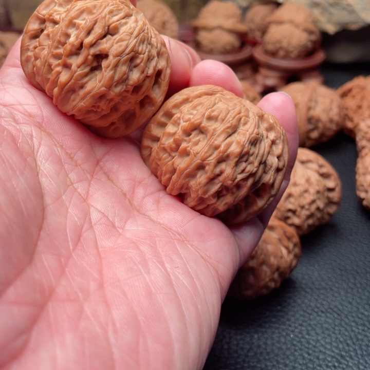 文玩核桃把件42全品山地磨盘蝴蝶磨