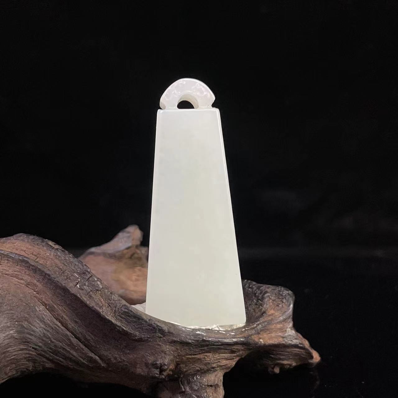 A848 和田玉吊坠 RS132304