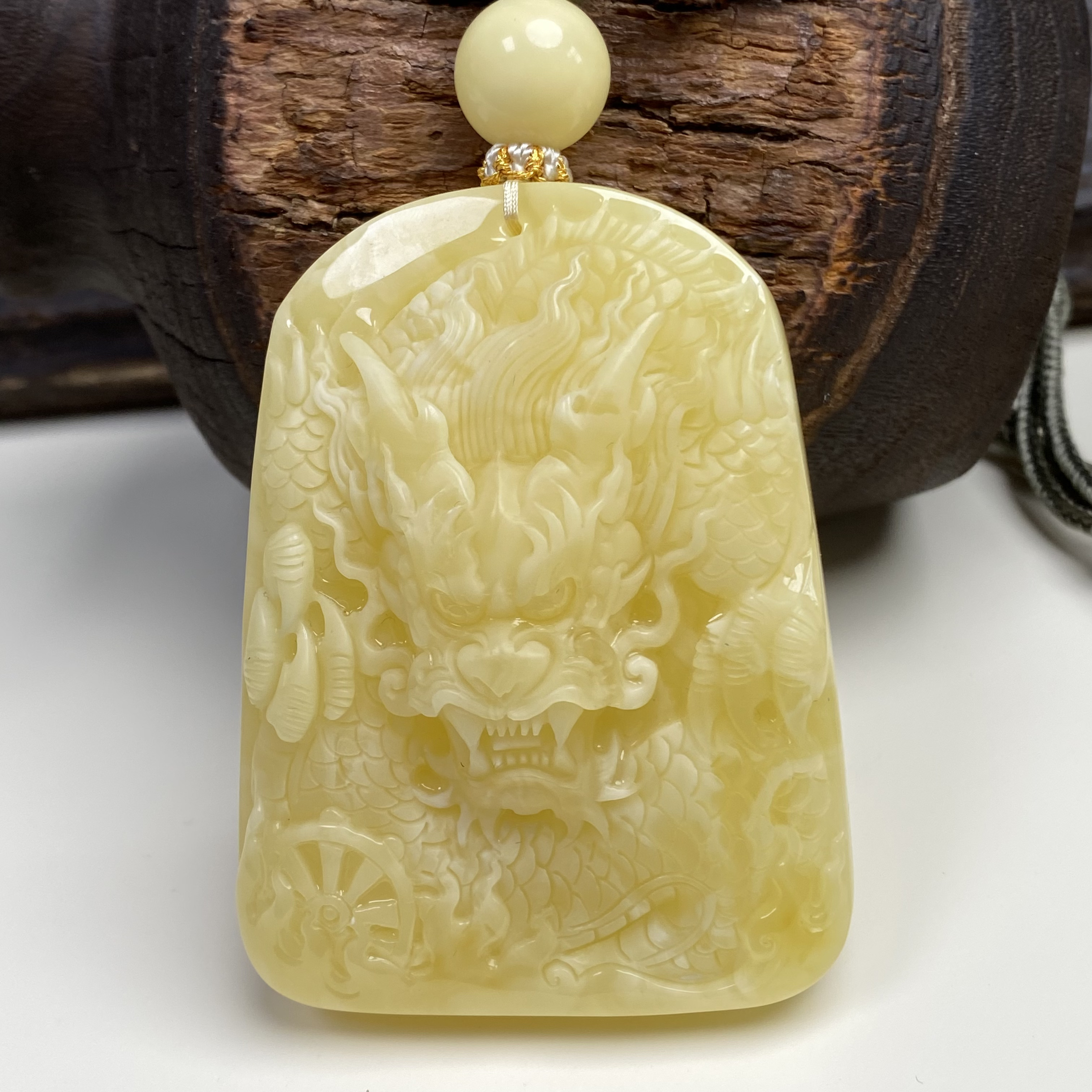 58.52克74.5×56.6×24毫浓蜡妖花蜜蜡龙牌吊坠平安扣项链方牌无事