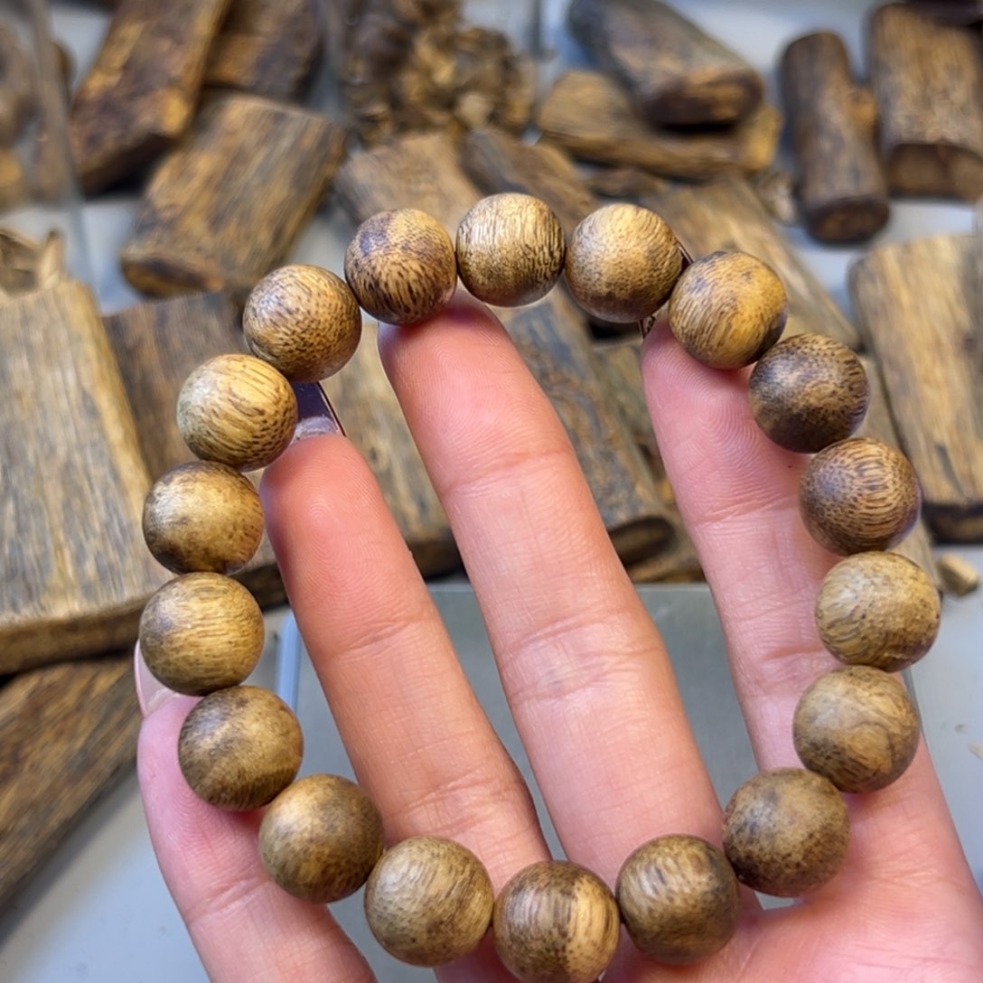 沉香沉香碎屑奇楠沉香老料126679包奇