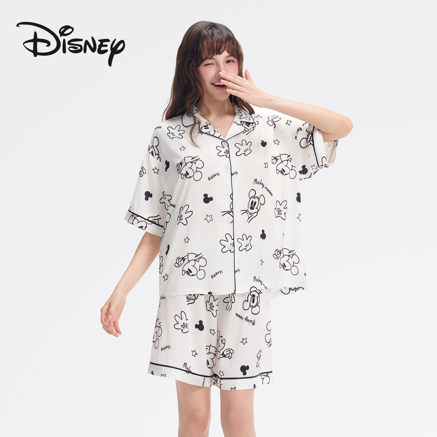Disney/迪士尼夏季新款卡通家居薄款可外穿短袖短裤宽松女款睡衣