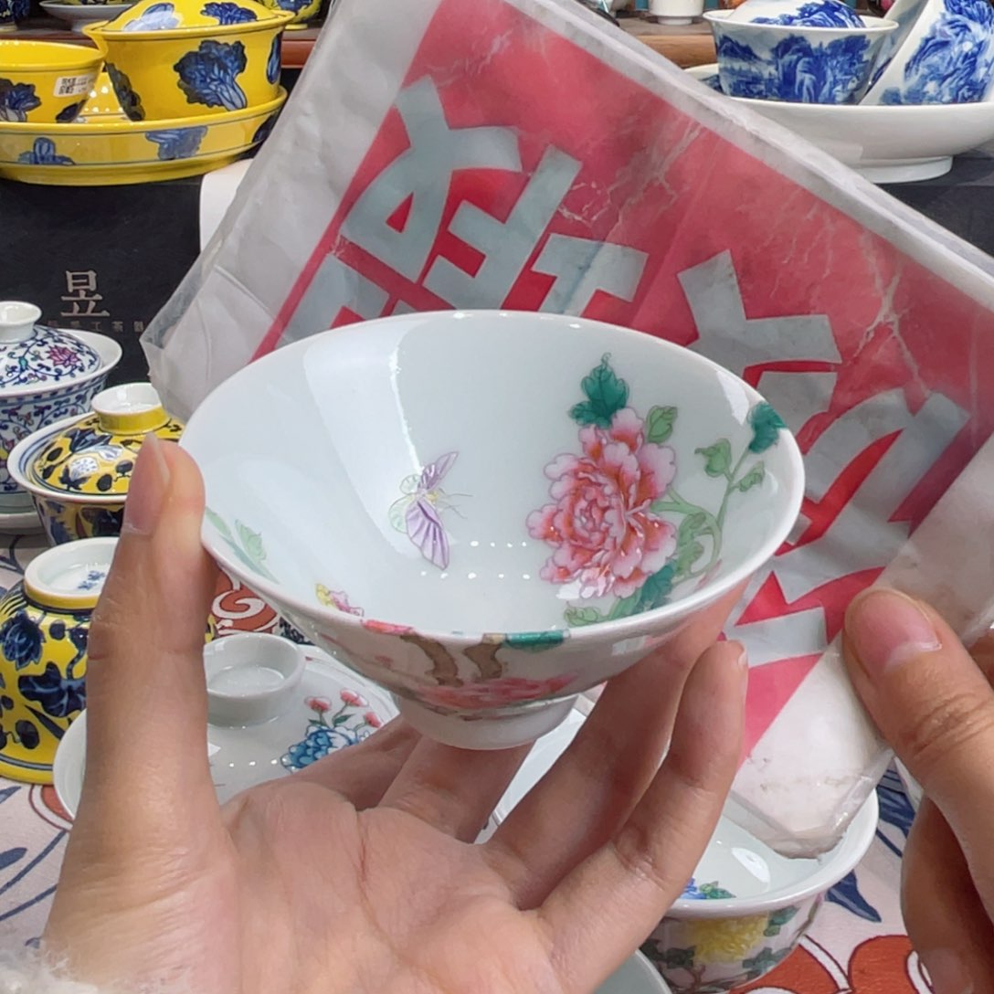 景德镇陶瓷市场价格