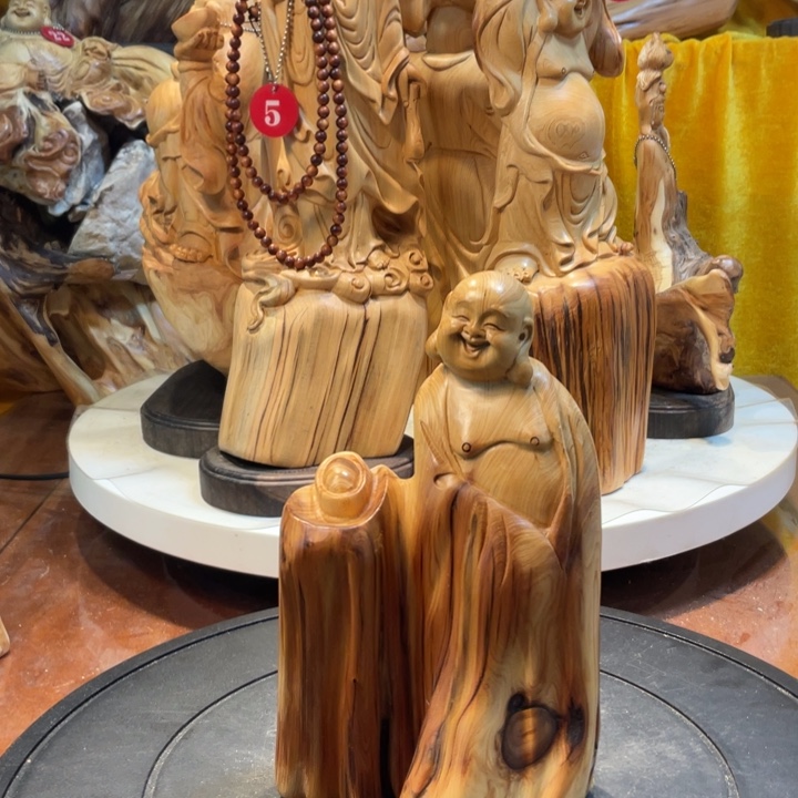 柏木（崖柏）崖柏  弥勒