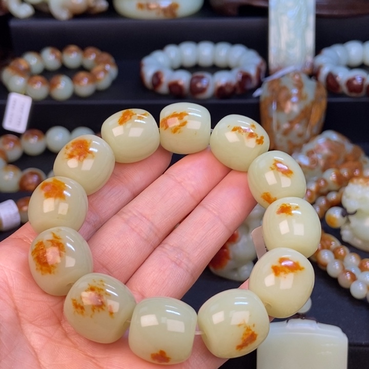 天***勤岫岩河磨玉（透闪石质玉）未镶嵌手链