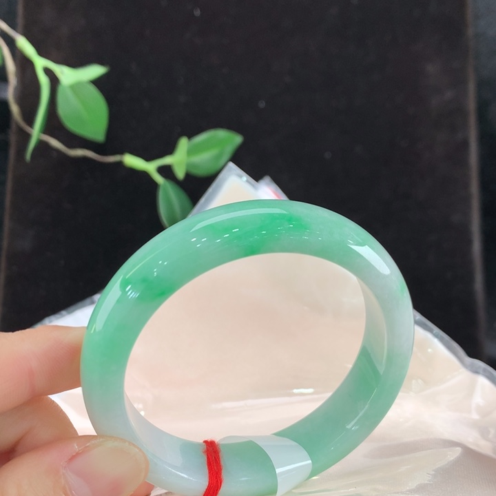 翡翠手镯未镶嵌111/1013