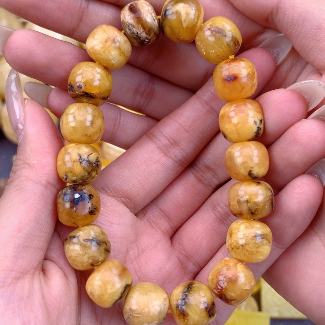 琥珀未镶嵌珠宝奇石