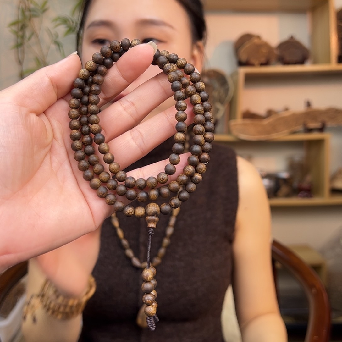 沉香手串海南莺歌绿奇楠张勺子老料圆珠多圈一条0.6