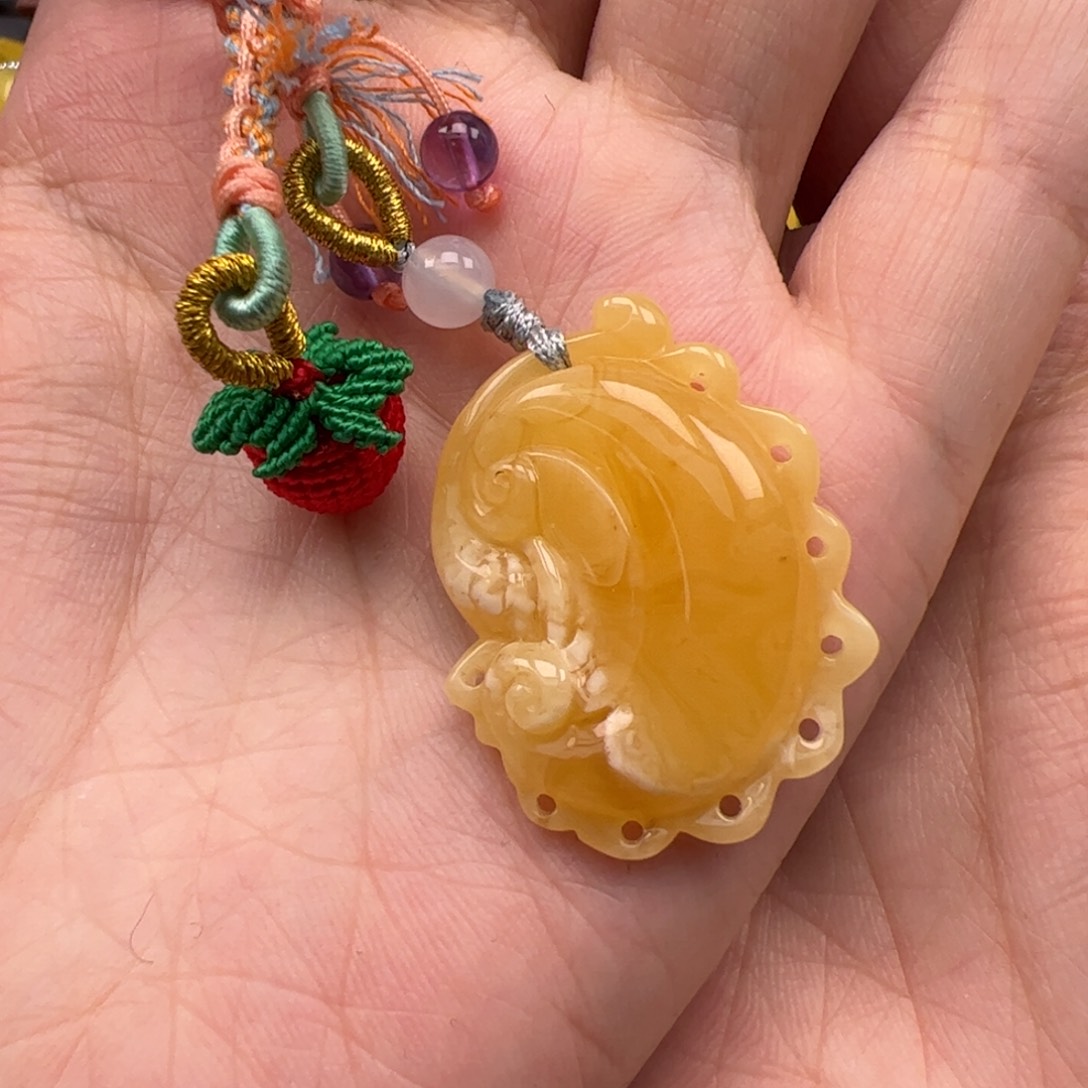 未镶嵌颈饰琥珀蜜蜡