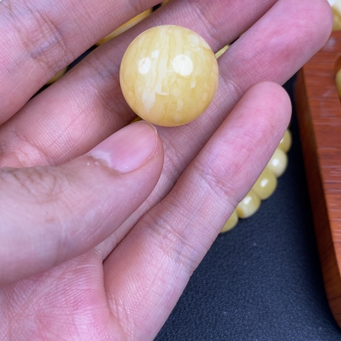裸石琥珀未镶嵌虎皮49