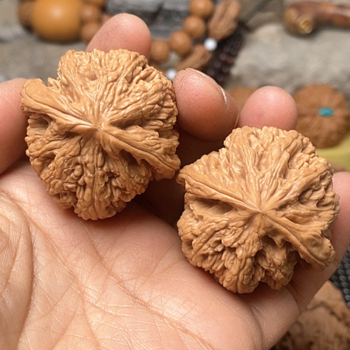 【闪购商品】文玩核桃把件粗筋41