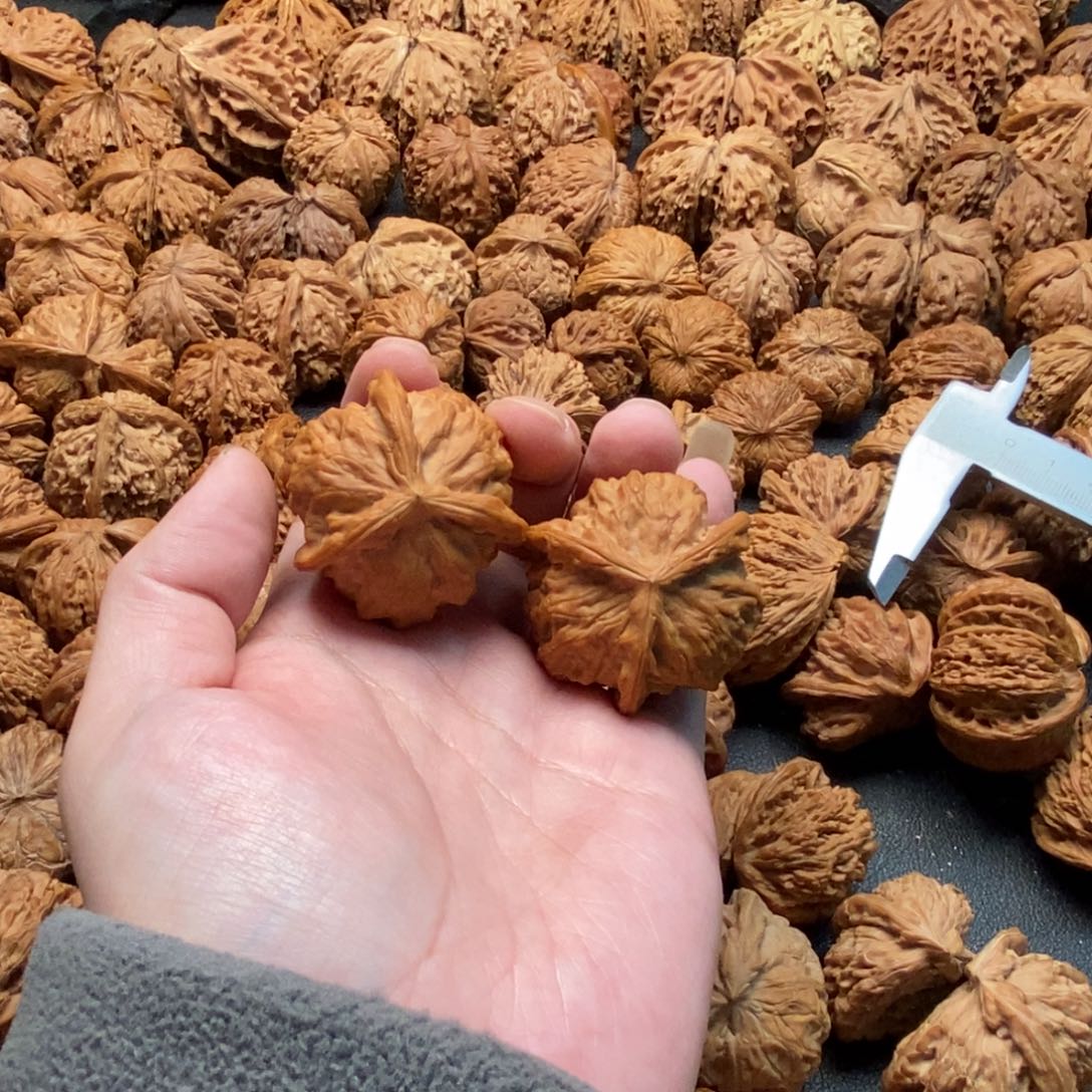 把件文玩核桃42平闷