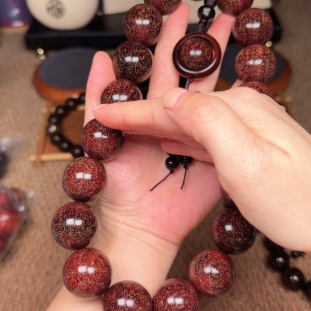 情***已檀香紫檀（小叶紫檀）2.5手