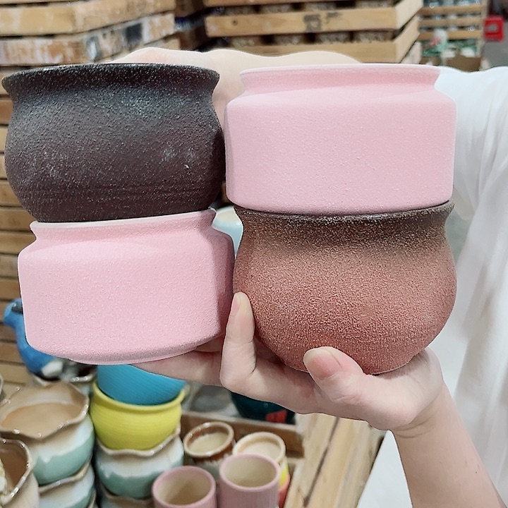 有孔.凑单10元陶瓷花盆发货！