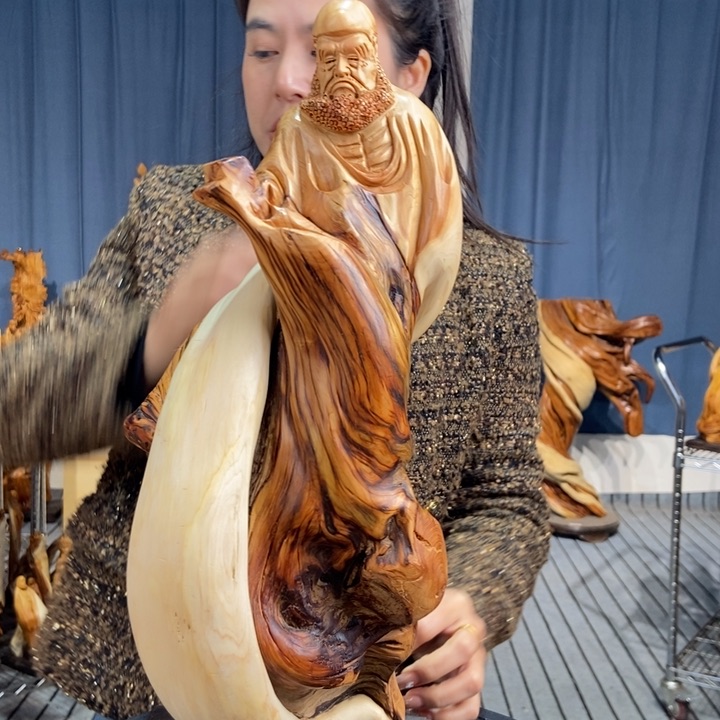 柏木（崖柏）随型摆件