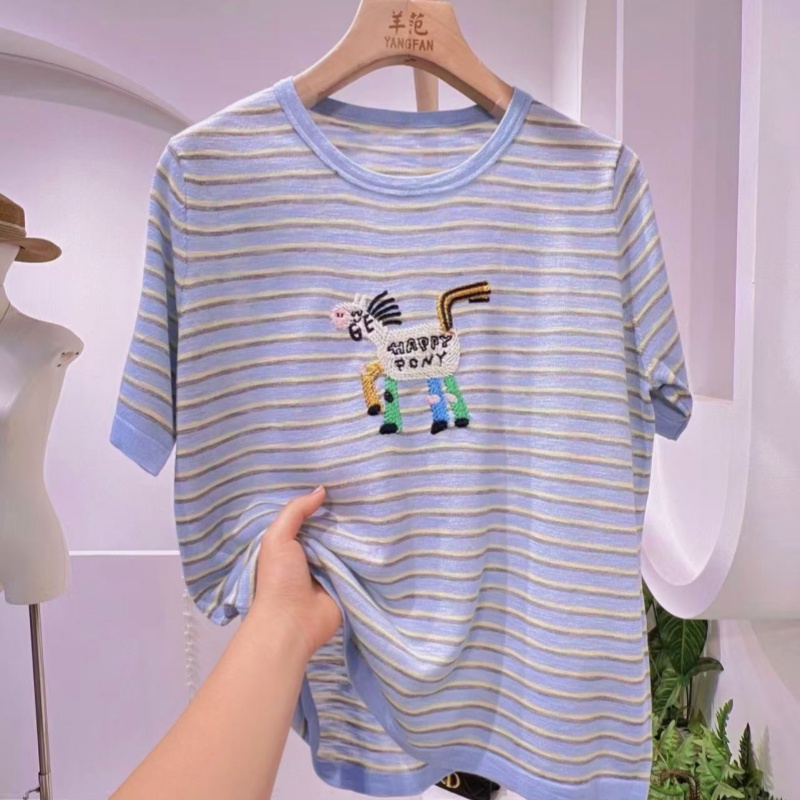 羊范小马刺绣撞色条纹短袖T恤女夏季薄款竹节麻韩系百搭显瘦上衣