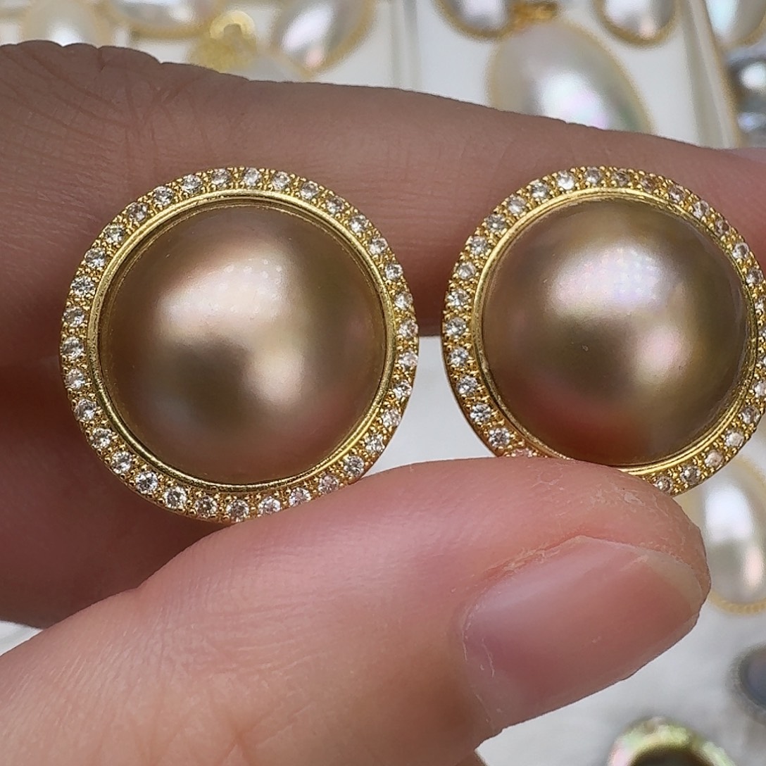 发饰未镶嵌拼合珍珠（马贝珠）