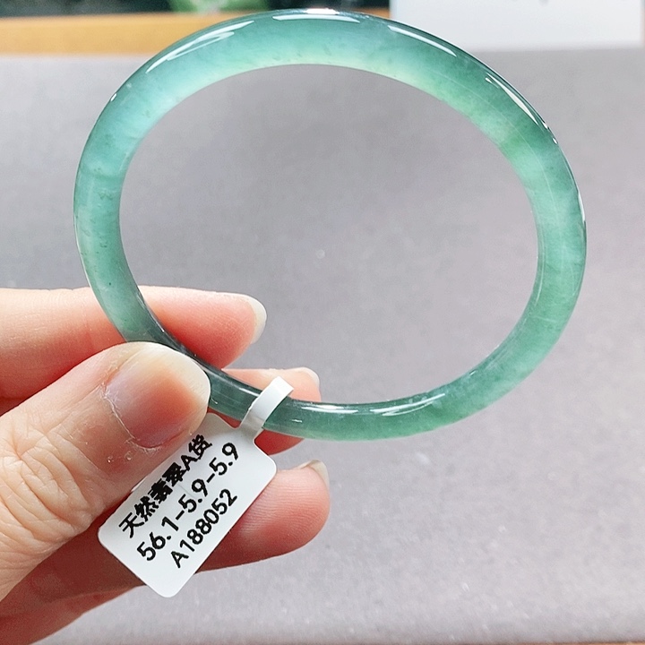【闪购商品】翡翠手镯（圆镯）未镶嵌