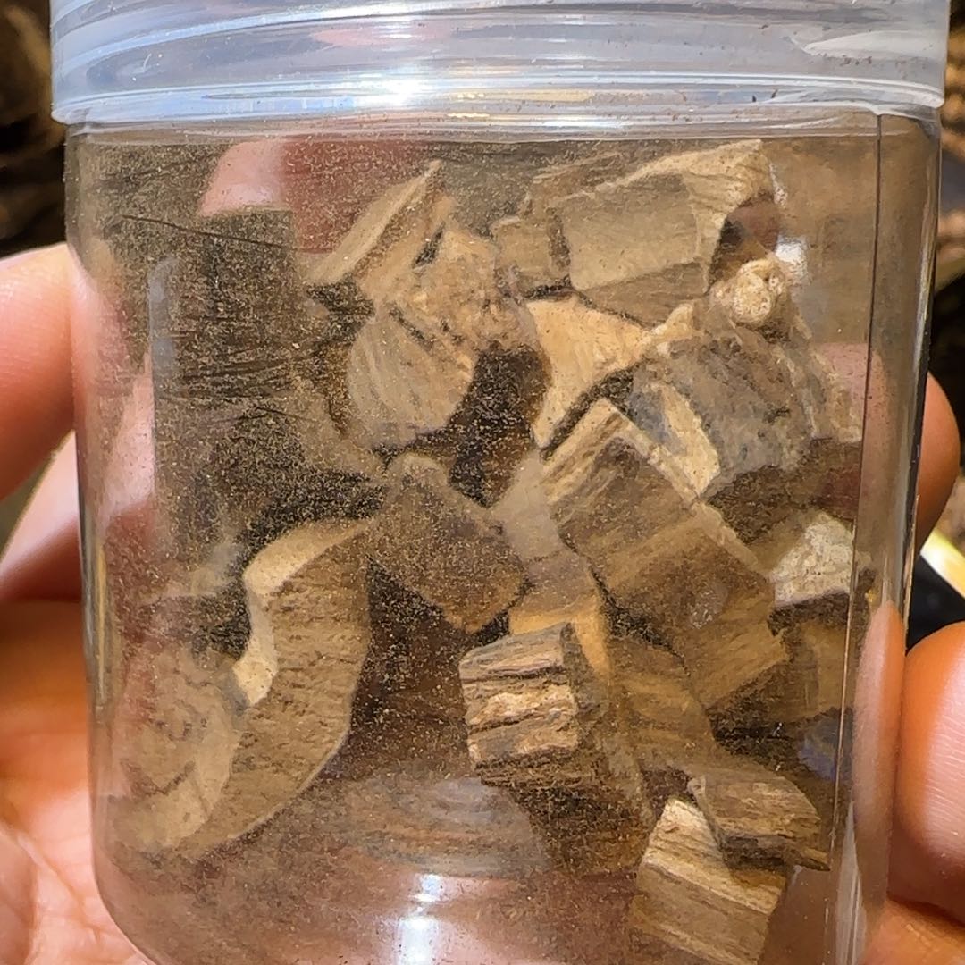 沉香沉香碎屑柬埔寨胭脂香10克