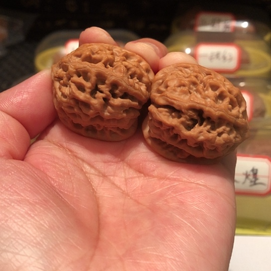 ⭐️**文玩核桃把件太行龙纹