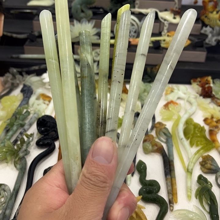 没***子蛇纹石玉合金发饰