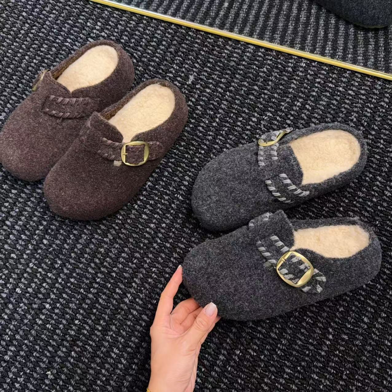 毛呢加绒勃肯鞋女2025冬季搭扣新款舒适韩版防滑编织保暖包头拖女