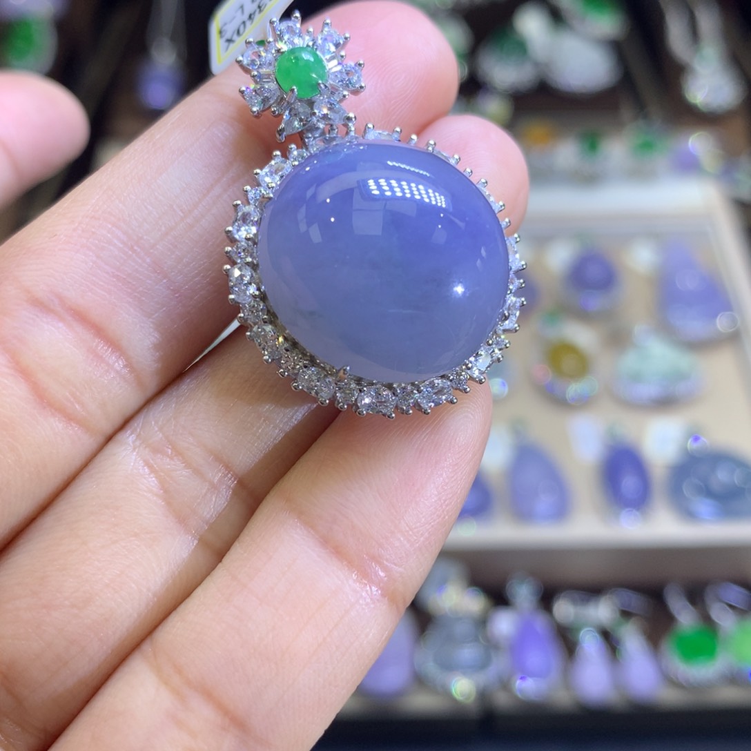 翡翠颈饰银S925镶嵌翡翠