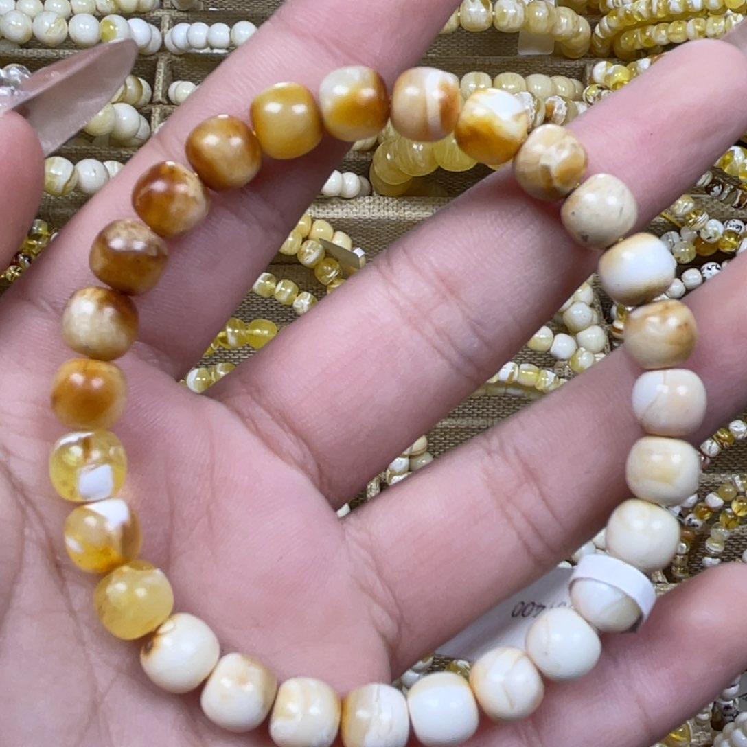 手绳琥珀未镶嵌7.5m