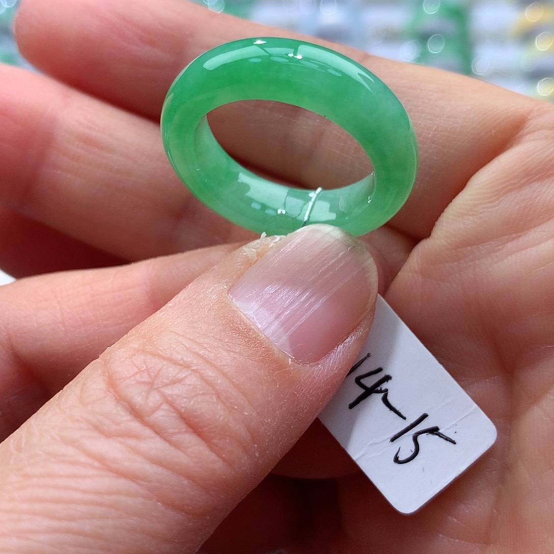 翡翠戒指未镶嵌14-15号