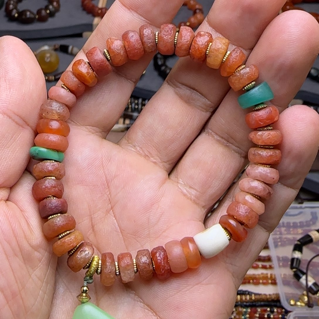 石英质玉单未镶嵌