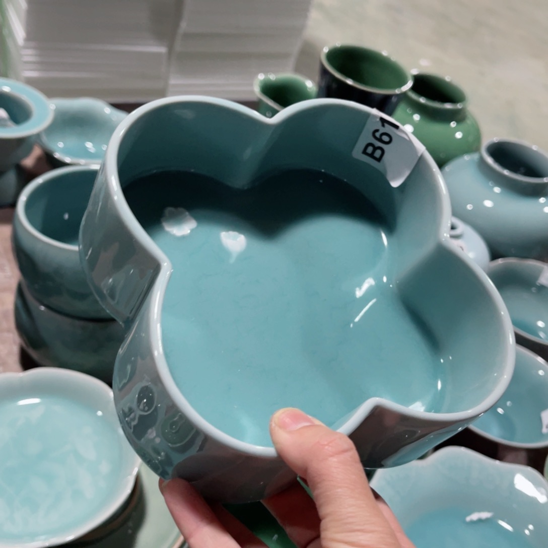 碗哈哈哈哈哈哈哈