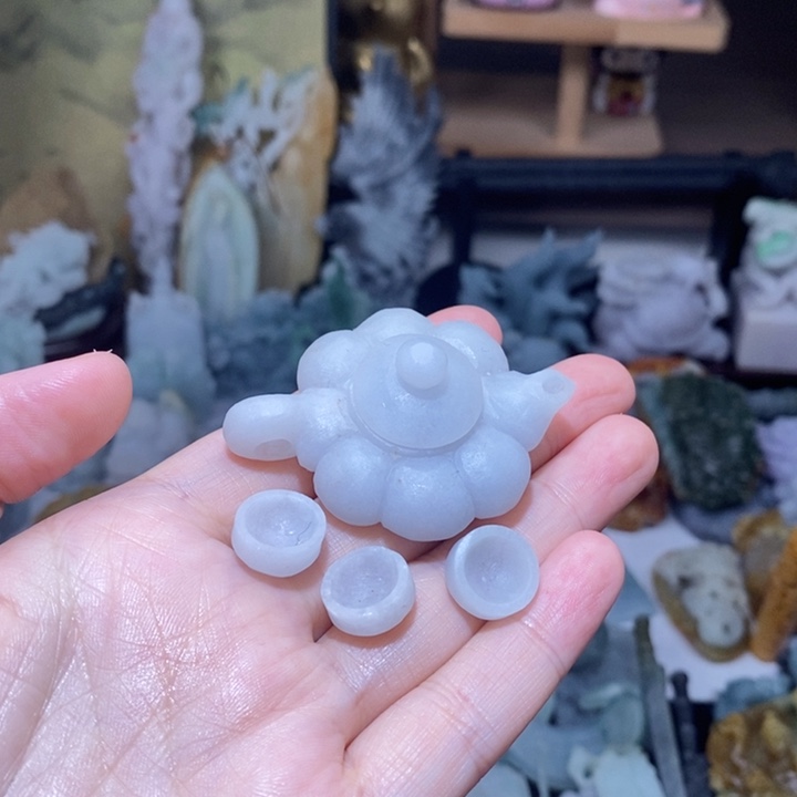 定制翡翠未镶嵌翡翠