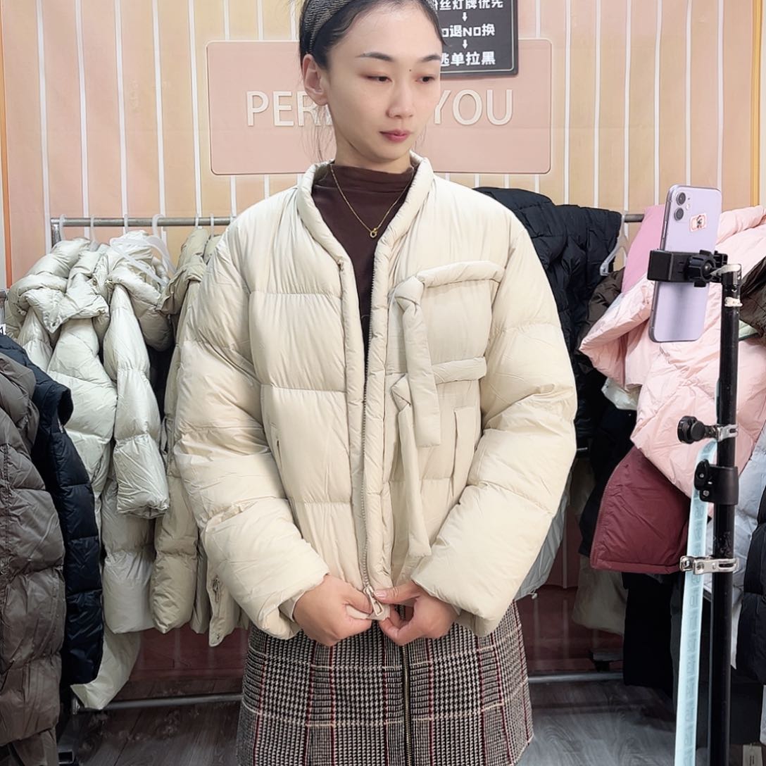 胖**墩米色飘带款羽羽