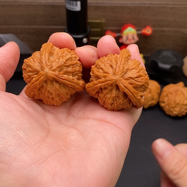 小***康把件文玩核桃白奔