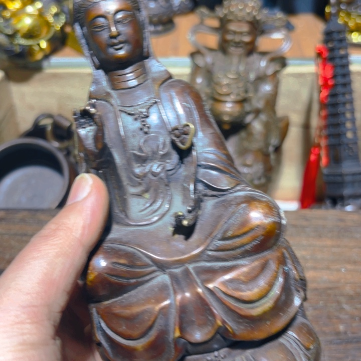 铜的。全清了。一件不留！不磨叽