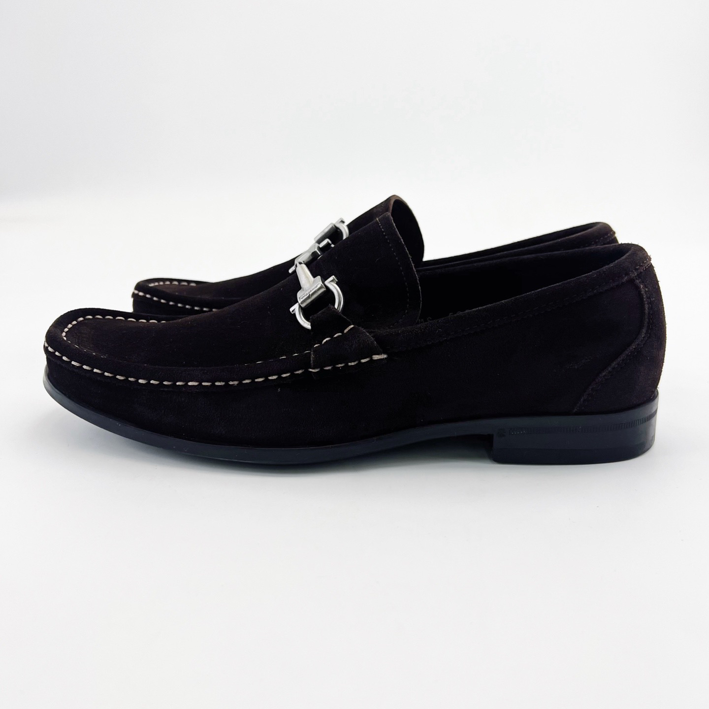 95新 FERRAGAMO/菲拉格慕 40码/黑棕色麂皮马蹄扣乐福鞋/15574804