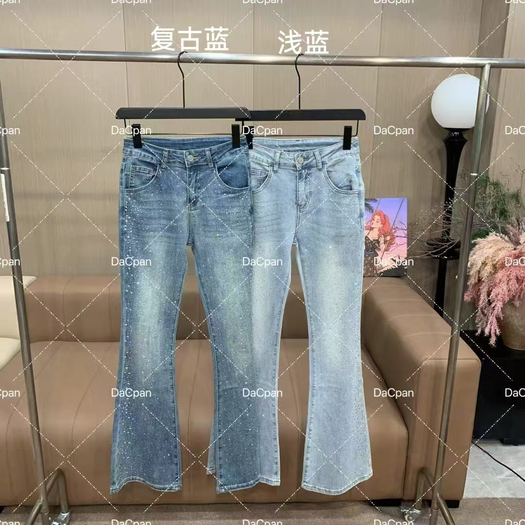 DACPAN-“星落浅湾”满天星烫钻微喇牛仔裤 2025/盼·PP 1328