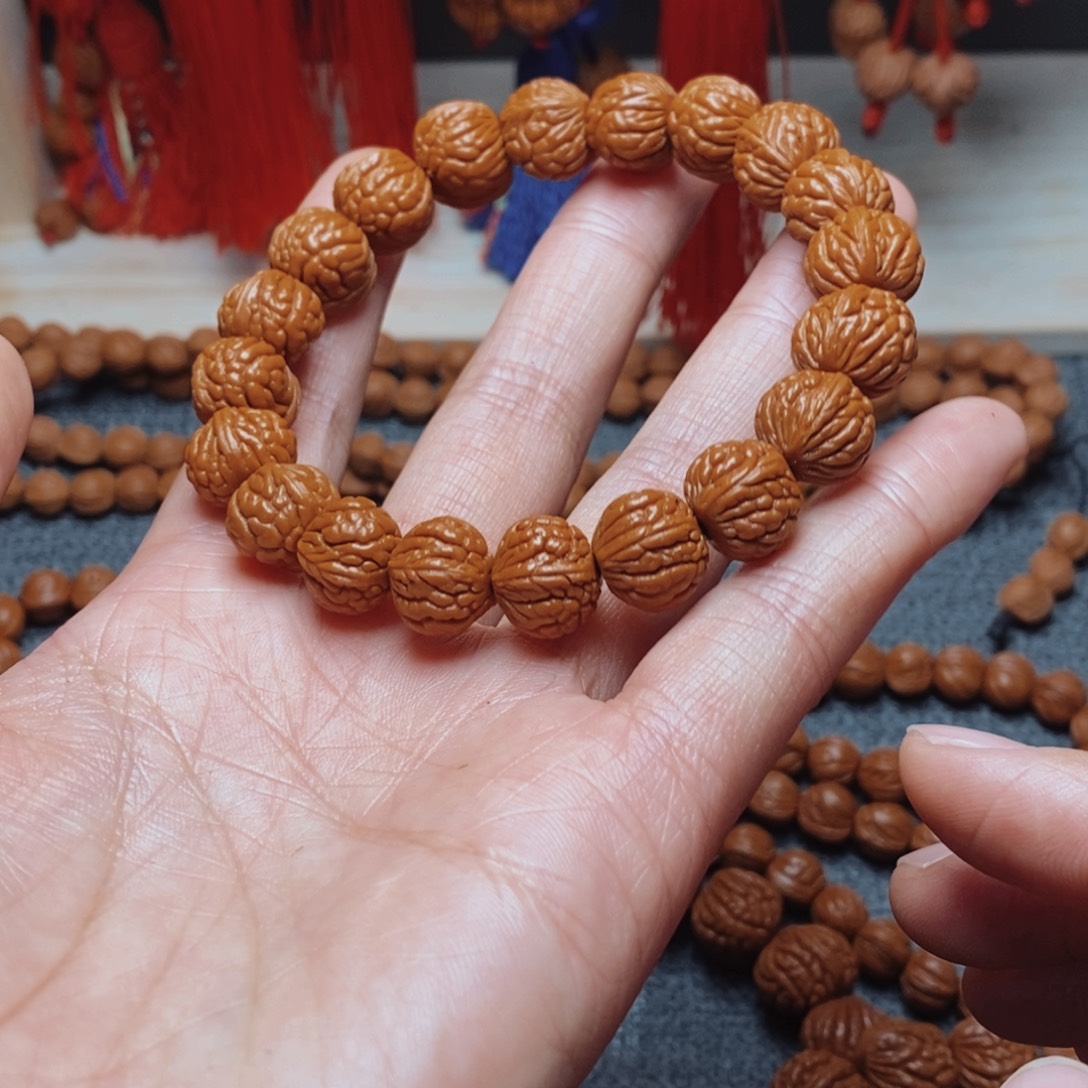 桃核吊坠桃枭手串1