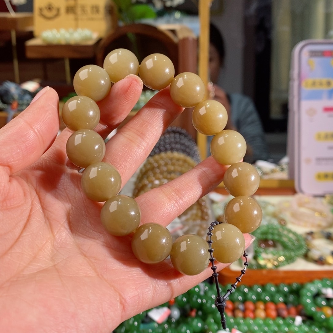 和田玉手串多样性拍一发一未镶嵌