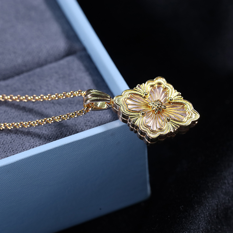 铜合金锆石手链 四叶草五花双面拉丝项链厚镀高定工艺